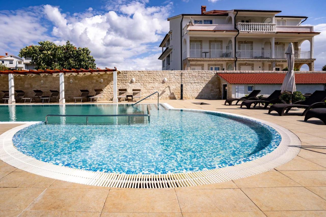 Apartments Stare Brajde لوبار المظهر الخارجي الصورة